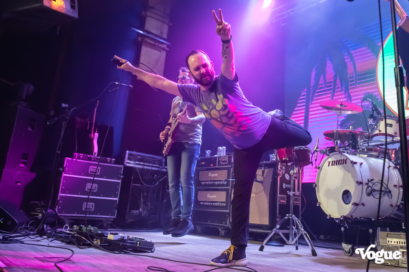 Sixteen Candles The Vogue