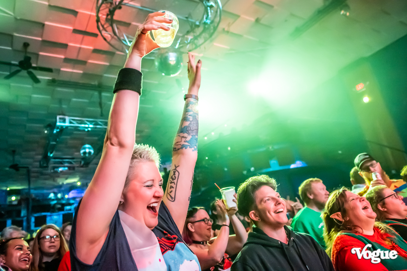 Sixteen Candles The Vogue